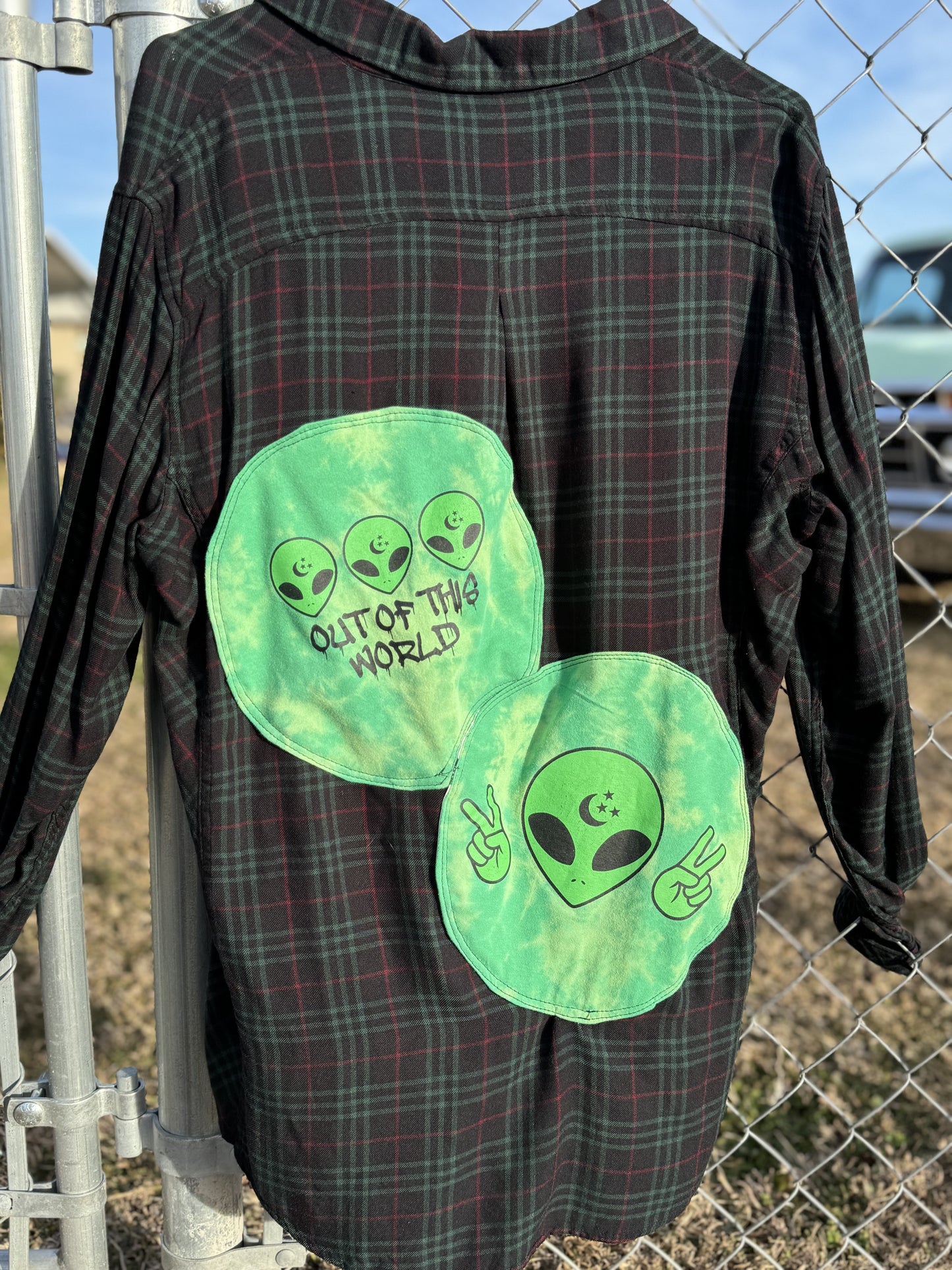 Out Of This World Flannel (XL)