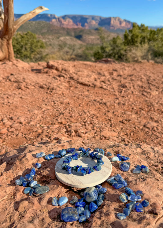 Lapiz Lazuli Chip Bracelet With Accents